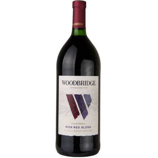 Woodbridge Rich Red Blend (1.5L)
